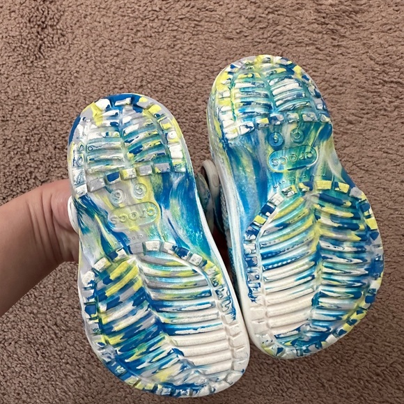 Crocs - Picture 3 of 5